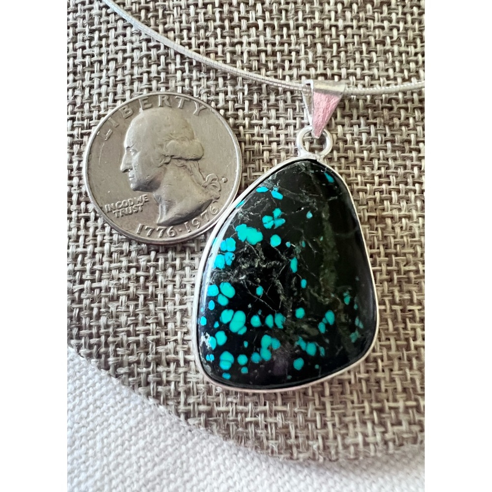 Sterling silver Omega  18” Chain & Turquoise pendent all .925 marked & Tested